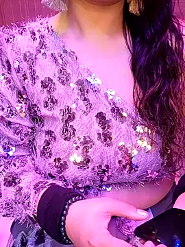 Snapshot of indian_passion chatting on 10/11/25, 06:06 indian passion online show from 10/11/25, 06:06