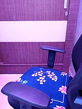 Snapshot of indian_passion chatting on 10/23/25, 05:44 indian passion online show from 10/23/25, 05:44