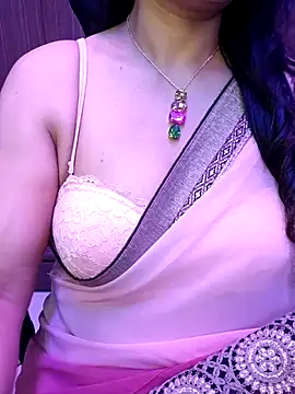 Snapshot of indian_passion chatting on 11/24/25, 06:29 indian passion online show from 11/24/25, 06:29