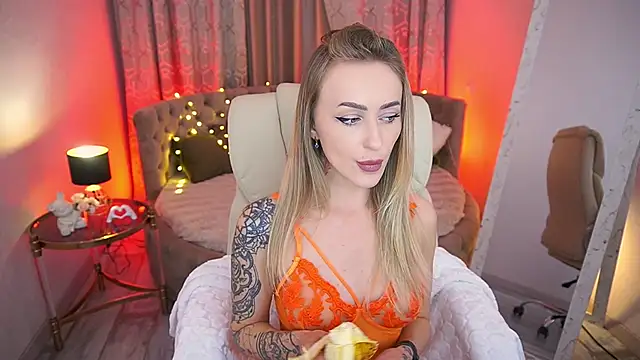 GraceCandy online show from 04/19/26, 02:05