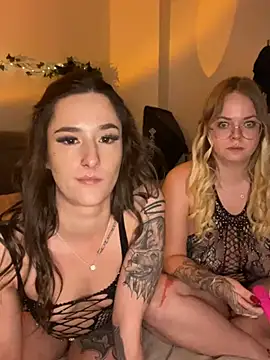 Snapshot of joanaelaa chatting on 12/15/24, 06:26 joanaelaa online show from 12/15/24, 06:26