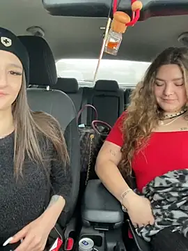 Snapshot of joanaelaa chatting on 01/29/25, 12:35 joanaelaa online show from 01/29/25, 12:35