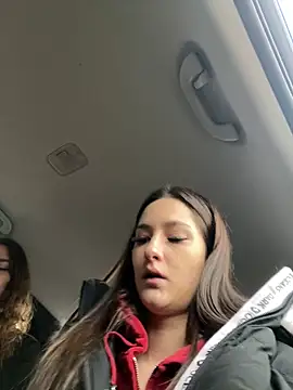 Snapshot of joanaelaa chatting on 03/01/25, 02:02 joanaelaa online show from 03/01/25, 02:02