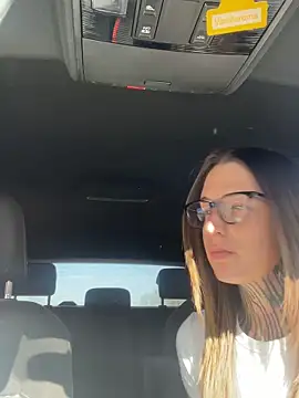 Snapshot of joanaelaa chatting on 03/04/26, 01:39 joanaelaa online show from 03/04/26, 01:39