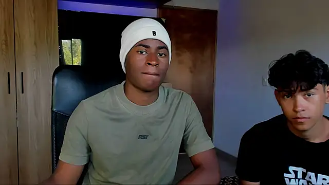 CrissBrownxxx online show from 07/01/26, 07:46
