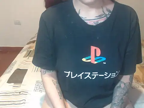 Snapshot of Tattoodreams_lucy chatting on 03/15/25, 01:08 Tattoodreams lucy online show from 03/15/25, 01:08