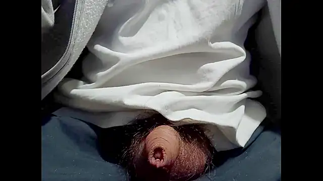 hairyuncut00 online show from 01/16/25, 06:59