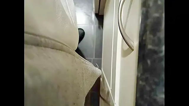 hairyuncut00 online show from 01/19/25, 01:10