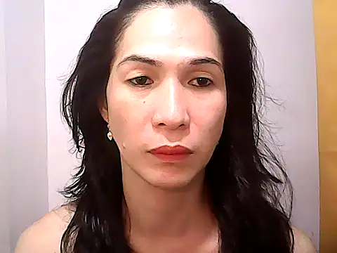 Snapshot of BigDickTrans chatting on 02/18/25, 06:37 BigDickTrans online show from 02/18/25, 06:37