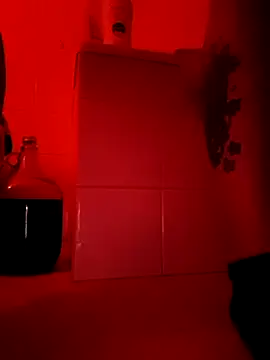 Snapshot of Misspadrona88 chatting on 09/27/25, 10:04 Misspadrona88 online show from 09/27/25, 10:04