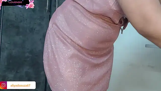 aliyadsouza online show from 12/28/24, 09:09