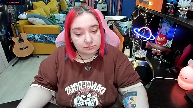 Softie Sofy online show from 03/12/25, 03:35