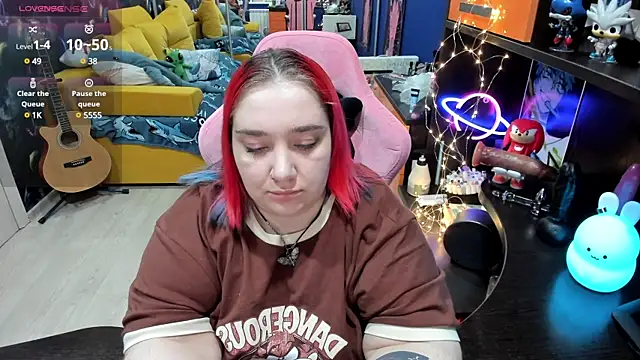 Softie Sofy online show from 03/12/25, 02:23