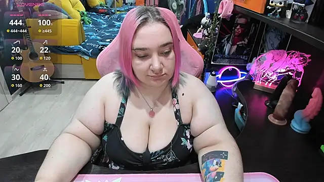 Softie Sofy online show from 10/09/25, 02:20