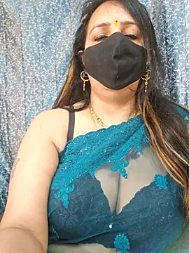 cute-tanvi online show from 02/13/25, 01:50