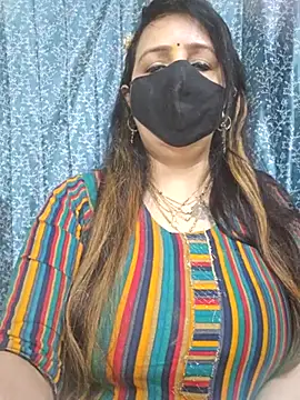 cute-tanvi online show from 02/17/25, 01:04