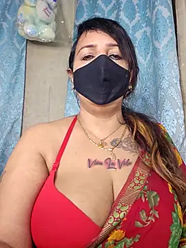 cute-tanvi online show from 11/21/25, 01:04