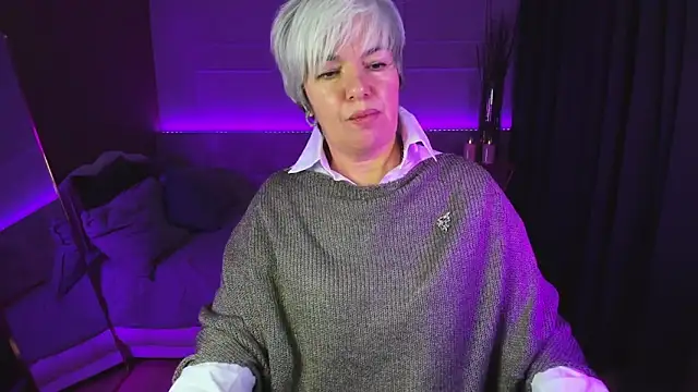 CarmenSoft online show from 01/11/25, 11:35