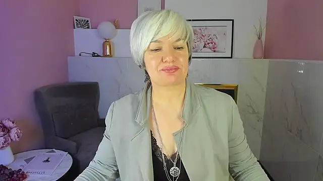 CarmenSoft online show from 02/06/25, 01:05