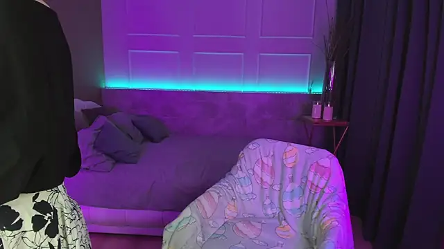 CarmenSoft online show from 03/16/25, 03:58