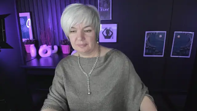 CarmenSoft online show from 10/24/25, 08:38