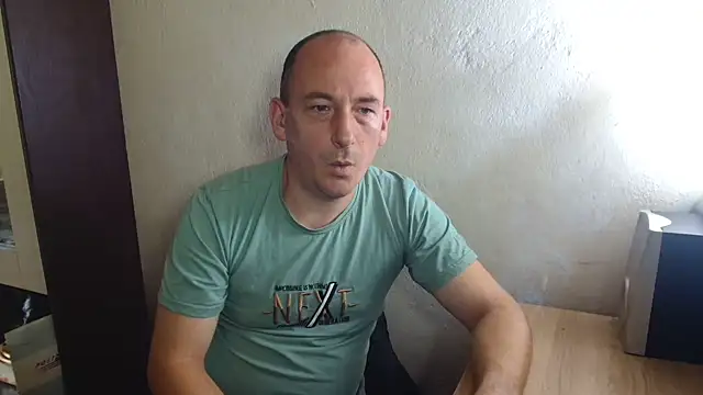 Johan   Barker online show from 10/07/25, 10:45