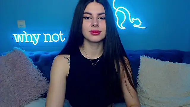 ViollinaLove online show from 01/27/25, 05:47