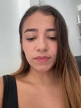 Hall 16 online show from 02/26/25, 03:30