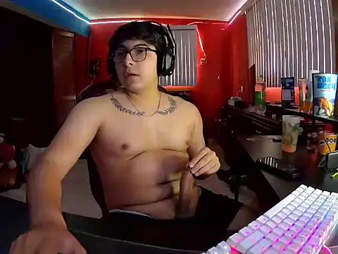 Snapshot of Nathanroberts111 chatting on 12/20/24, 05:18 Nathanroberts111 online show from 12/20/24, 05:18