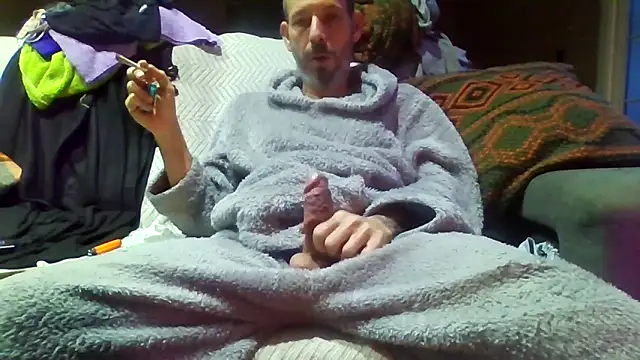 Snapshot of 207RCCam chatting on 11/23/25, 06:46 207RCCam online show from 11/23/25, 06:46