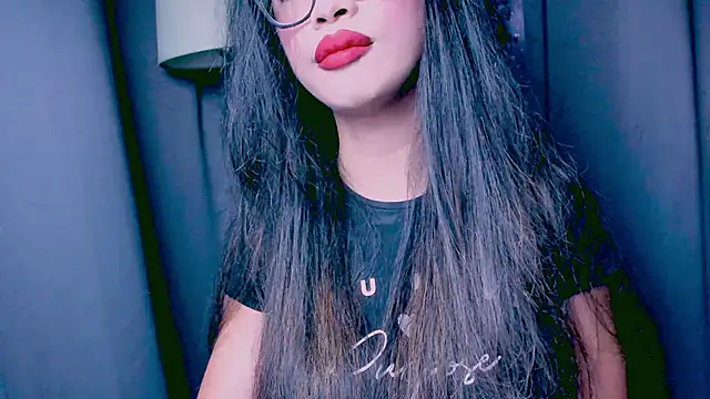 Snapshot of XXsexylongcockXX chatting on 12/05/24, 08:44 XXsexylongcockXX online show from 12/05/24, 08:44