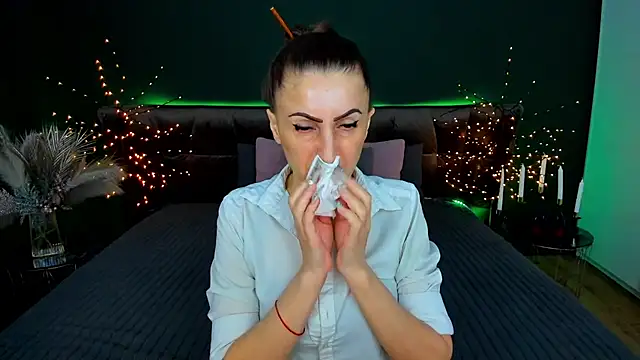 Rebecca Diamond online show from 03/11/26, 06:52