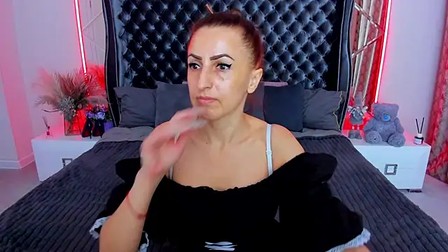 Rebecca Diamond online show from 05/19/26, 05:47