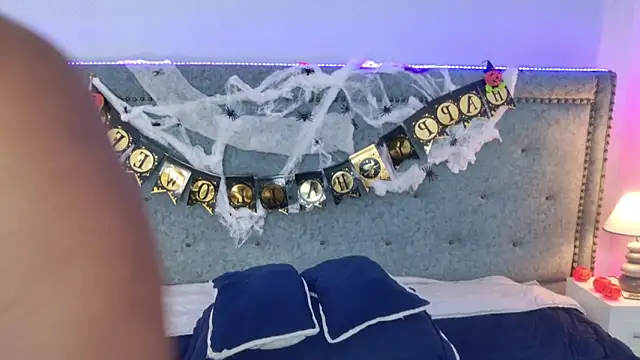 Snapshot of JackyNorris chatting on 10/26/25, 11:49 JackyNorris online show from 10/26/25, 11:49