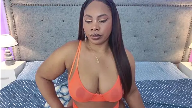 Snapshot of JackyNorris chatting on 11/05/25, 11:54 JackyNorris online show from 11/05/25, 11:54