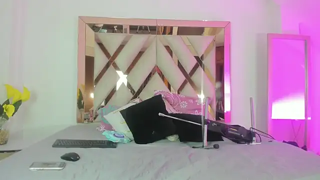 elena mature online show from 03/20/26, 06:57