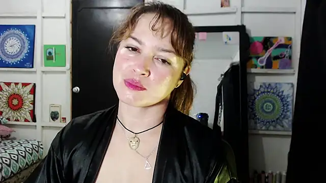 Snapshot of solamatista11 chatting on 10/14/25, 07:36 solamatista11 online show from 10/14/25, 07:36