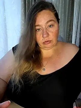 Snapshot of Iceprincess2bad4u chatting on 01/19/25, 06:09 Iceprincess2bad4u online show from 01/19/25, 06:09