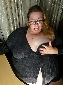 Iceprincess2bad4u online show from 12/05/25, 07:32