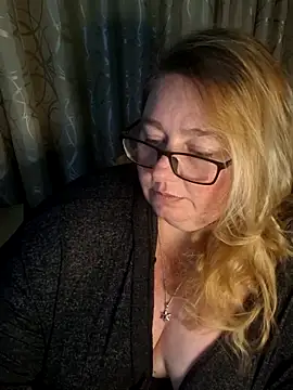 Iceprincess2bad4u online show from 05/11/26, 06:16