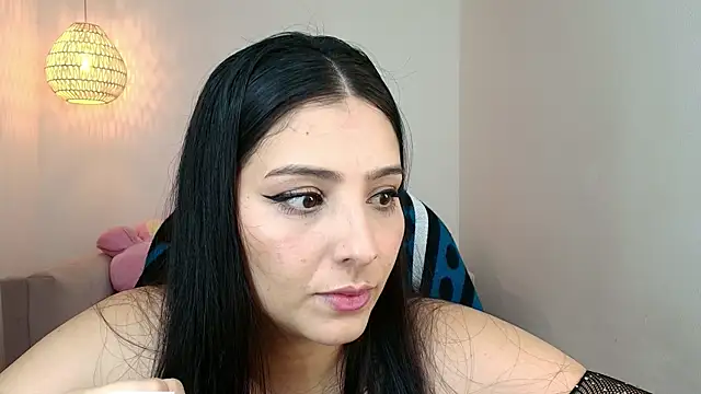 YummyAnna  online show from 02/17/26, 08:15