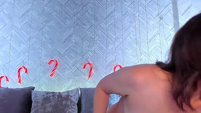 EvaBarsa  online show from 12/18/24, 03:15