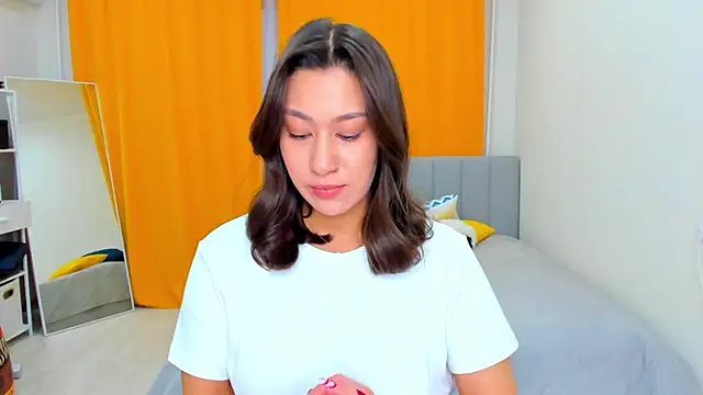 Snapshot of FieryHeart chatting on 01/06/25, 01:08 FieryHeart online show from 01/06/25, 01:08