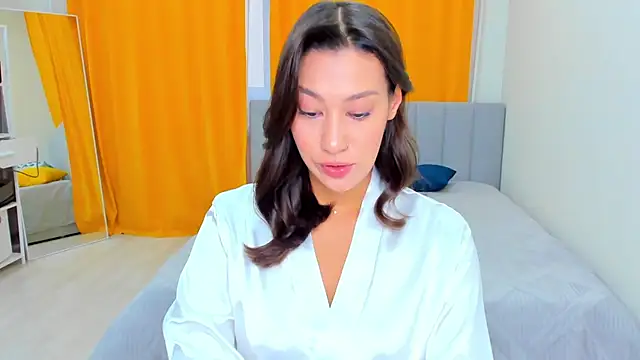 Snapshot of FieryHeart chatting on 03/17/25, 01:39 FieryHeart online show from 03/17/25, 01:39