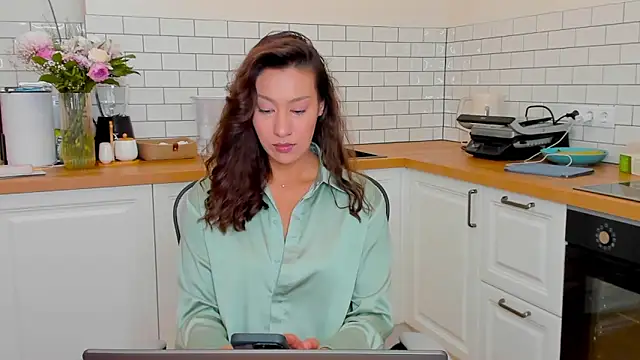 Snapshot of FieryHeart chatting on 09/10/25, 03:56 FieryHeart online show from 09/10/25, 03:56