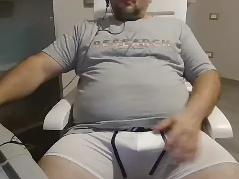 iron boy80 online show from 09/11/25, 01:33