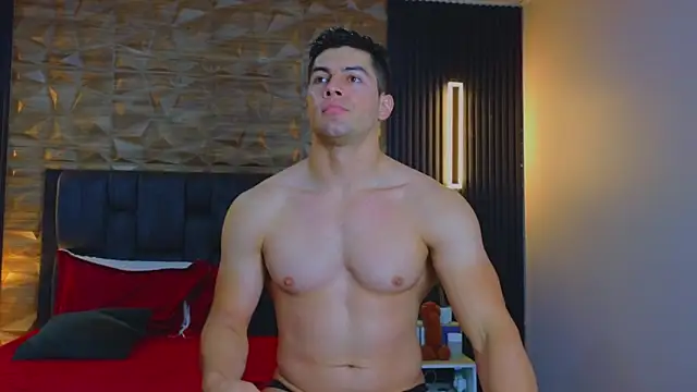 Snapshot of FelipeAndMarcello3 chatting on 03/12/25, 10:39 FelipeAndMarcello3 online show from 03/12/25, 10:39