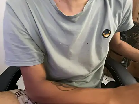 Max TheHorseDick online show from 01/05/25, 02:17