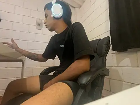 Max TheHorseDick online show from 05/21/26, 12:06