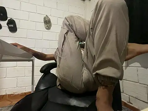 Max TheHorseDick online show from 06/20/26, 01:52